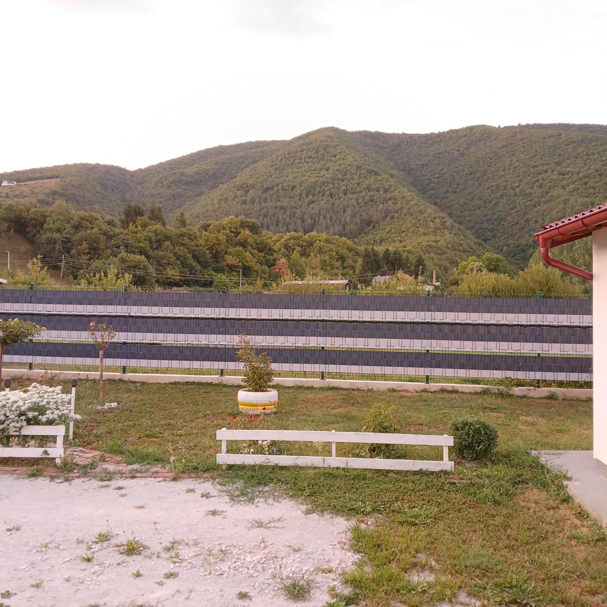 Apartman Visoko-Oaza Mira Екстериор снимка