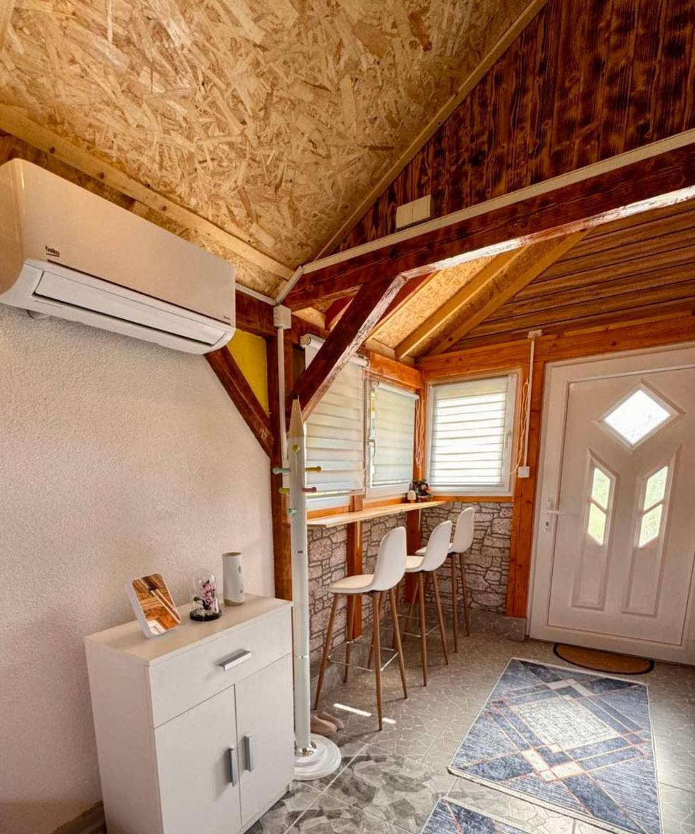 Apartman Visoko-Oaza Mira Екстериор снимка
