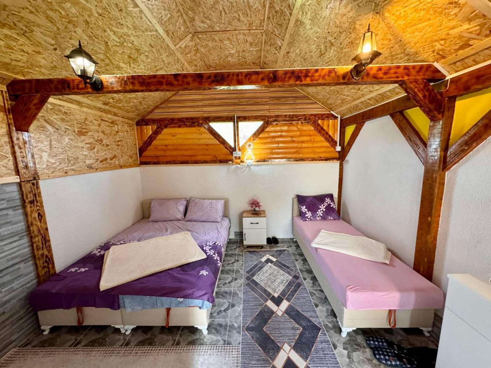 Apartman Visoko-Oaza Mira Екстериор снимка